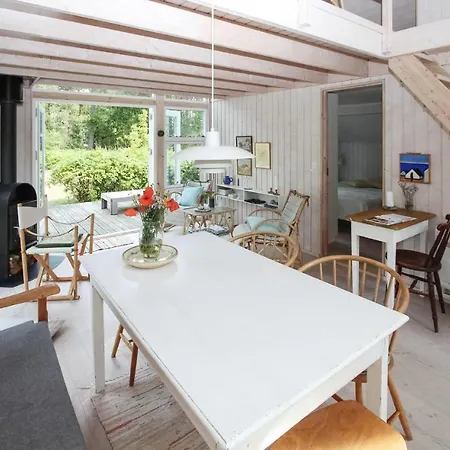 In Sams With 2 Bedrooms And Wifi * Onsbjerg